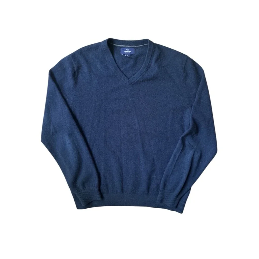 Lands’ End 100% Cashmere Navy V-Neck Sweater Mens Large **Elbow Repair**